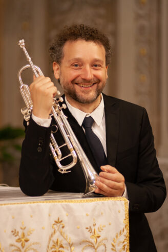 Particolare dello strumento musicale di Matteo De Angelis. Foto Alessandra Zani.